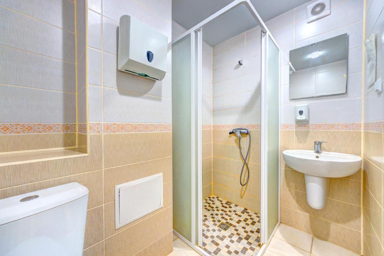 Hotel 7F เคียฟ ภายนอก รูปภาพ