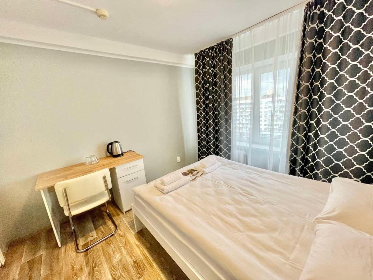 Hotel 7F เคียฟ ภายนอก รูปภาพ