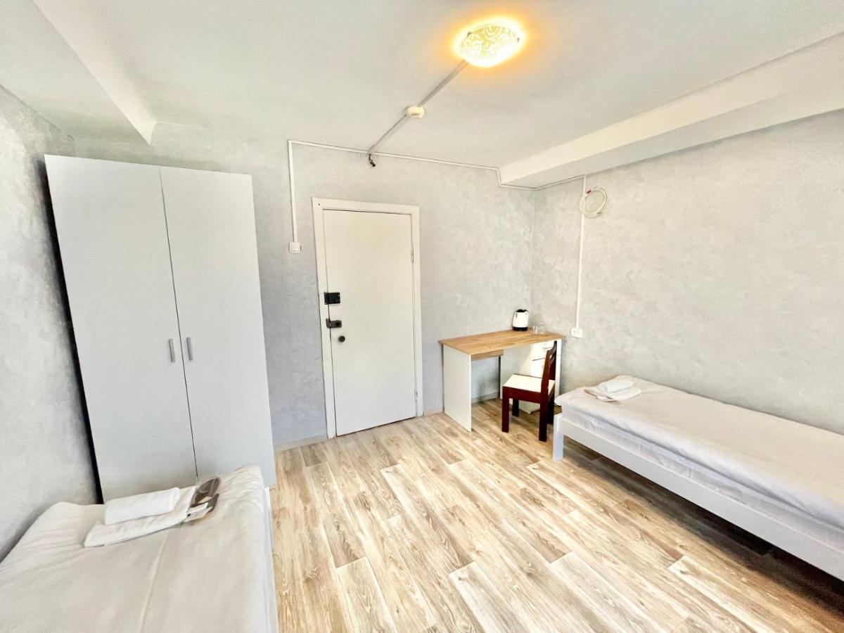 Hotel 7F เคียฟ ภายนอก รูปภาพ